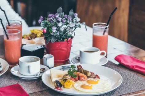 How to eat healthy without starving?