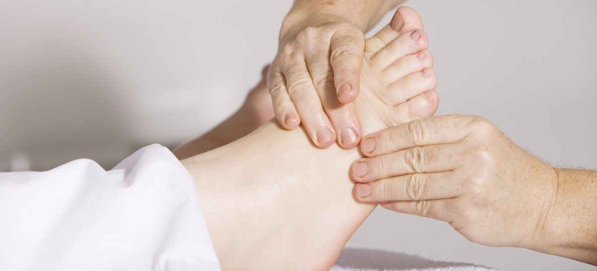 5 Tips for Healthy Feet