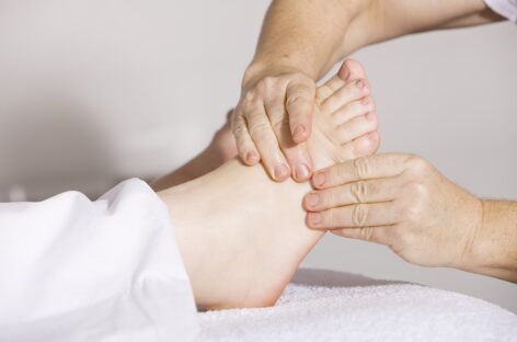 5 Tips for Healthy Feet