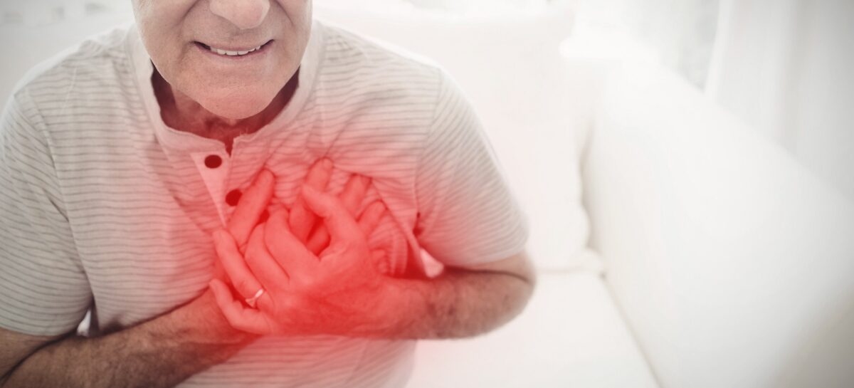 What is the difference between a heart attack and a sudden cardiac arrest?