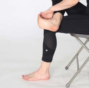 Toe spread, with/without using fingers