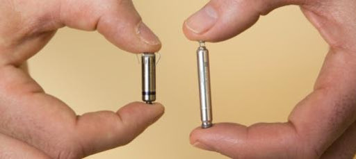 Left: Micra Transcatheter Pacing system (Medtronic) and Right: Nanostim Leadless Cardiac Pacemaker (St. Jude Medical)