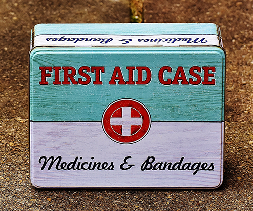first-aid-case