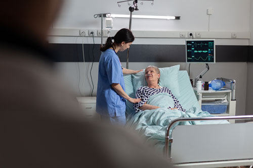 specialised-care-for-the-elderly-in-the-icu